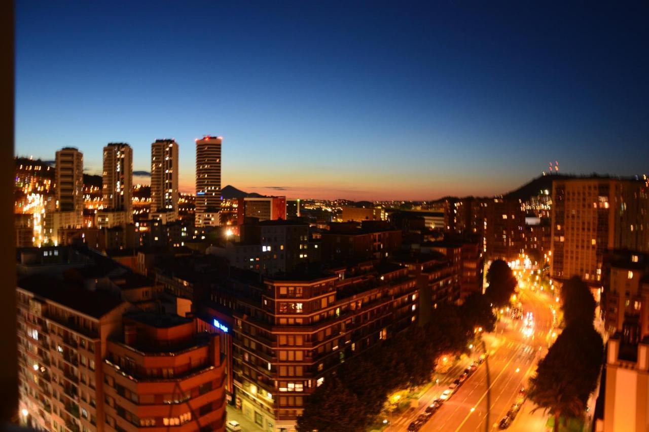 Superviews, Parking 24H Vigilado Incluido Y Netflix En Habitacion Independiente Con Bano Privado En Apartamento Particular, Francais&English บิลเบา ภายนอก รูปภาพ